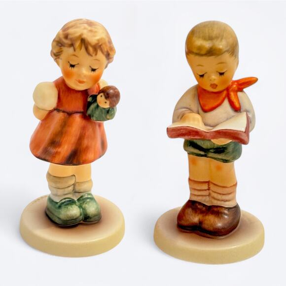 VTG‎ Y2K Honor Student #1528 & Puppet Princess #1664 M.J. Hummel Club 2000, 2001 - Picture 1 of 15